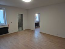 dom wolnostojący Kalisz Rajsków, ul. Paprotna. Zdjęcie 1