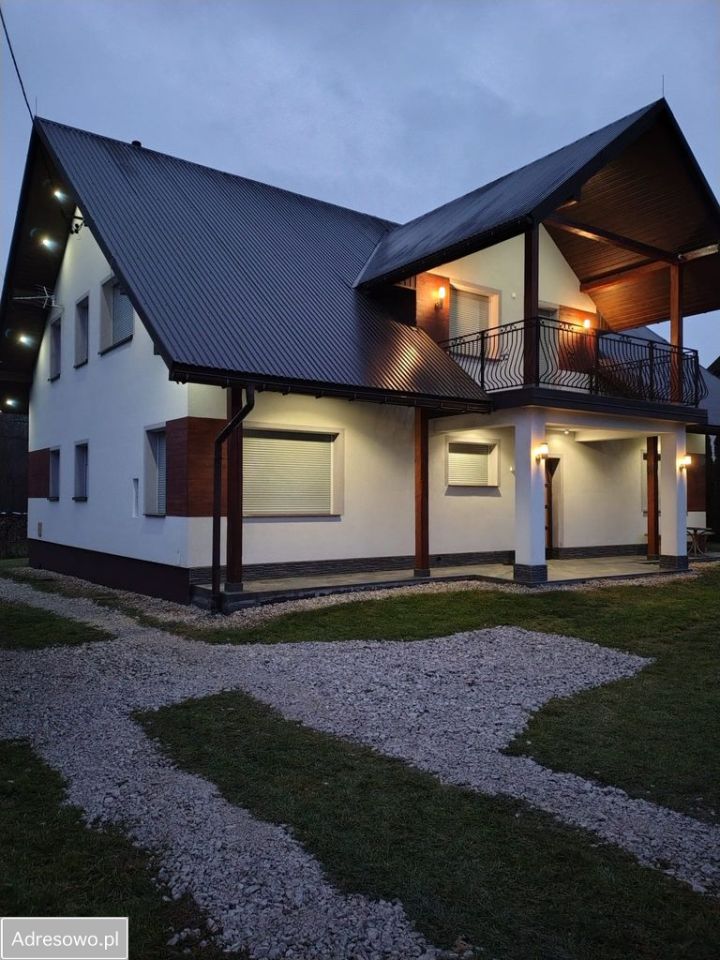 dom wolnostojący, 5 pokoi Rokiciny Podhalańskie. Zdjęcie 1