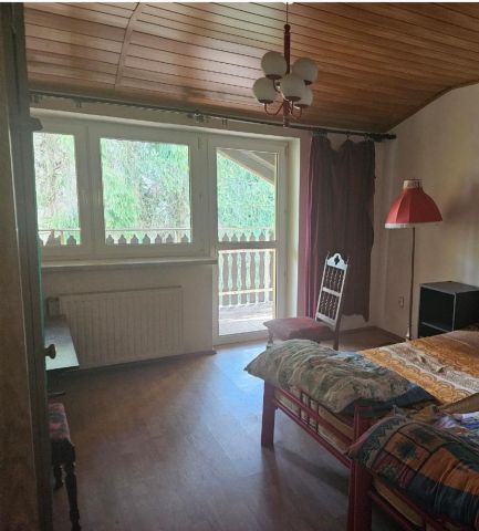 dom wolnostojący, 10 pokoi Brenna Leśnica, ul. Rudolfa Hellera. Zdjęcie 9