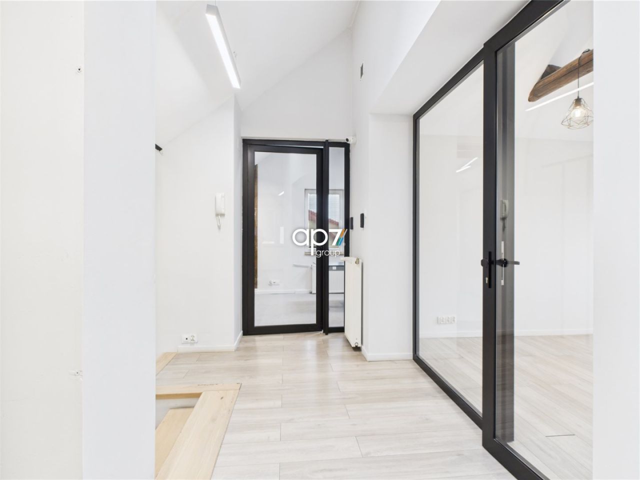 Lokal Kraków Wzgórza Krzesławickie, ul. Grębałowska. Zdjęcie 7