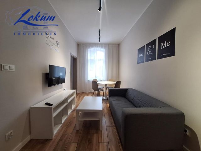 Mieszkanie 3-pokojowe Leszno, ul. Przemysłowa. Zdjęcie 2