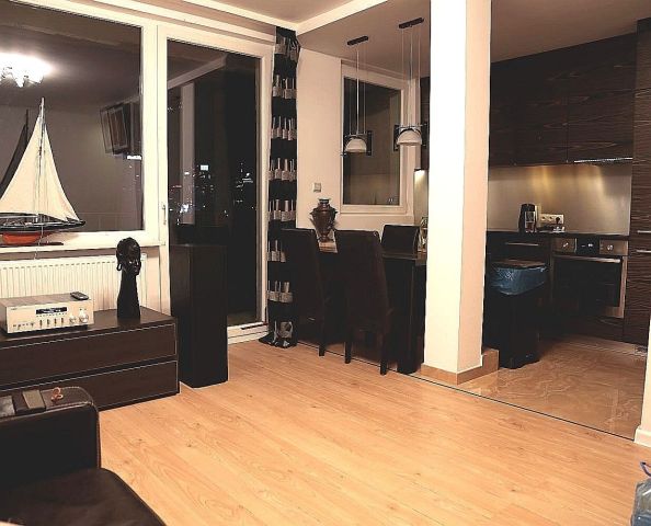 Mieszkanie 3-pokojowe Warszawa Śródmieście, ul. Wałowa. Zdjęcie 1