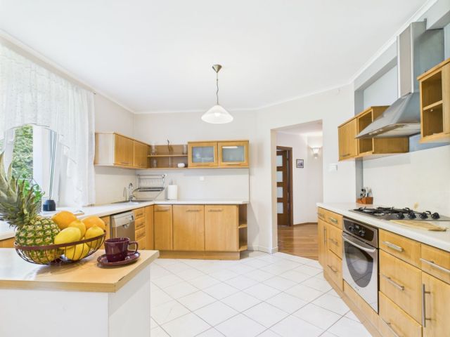 dom wolnostojący, 4 pokoje Żółwin, ul. Sosnowa. Zdjęcie 7