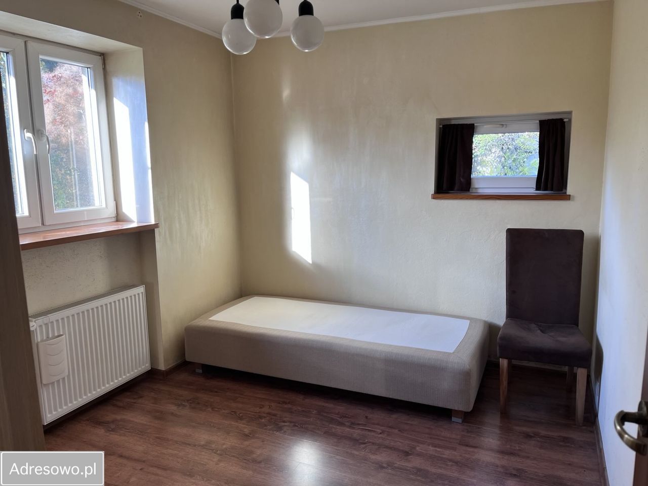 dom wolnostojący, 2 pokoje Milanówek, ul. Grudowska. Zdjęcie 2