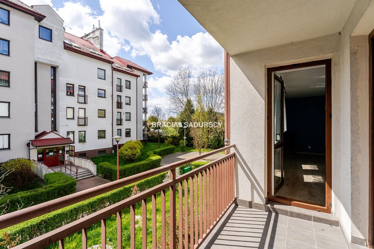 Mieszkanie 3-pokojowe Kraków Bronowice, ul. Eljasza Walerego Radzikowskiego. Zdjęcie 27