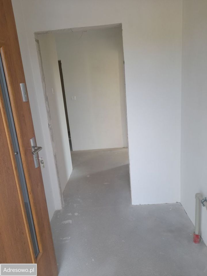 bliźniak, 3 pokoje Święciechowa. Zdjęcie 2