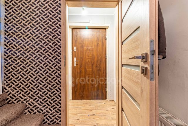 dom wolnostojący, 6 pokoi Rumia. Zdjęcie 10