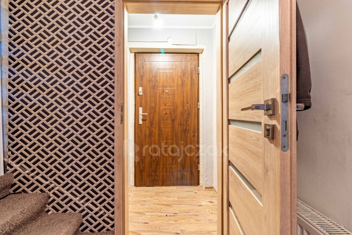 dom wolnostojący, 6 pokoi Rumia. Zdjęcie 10