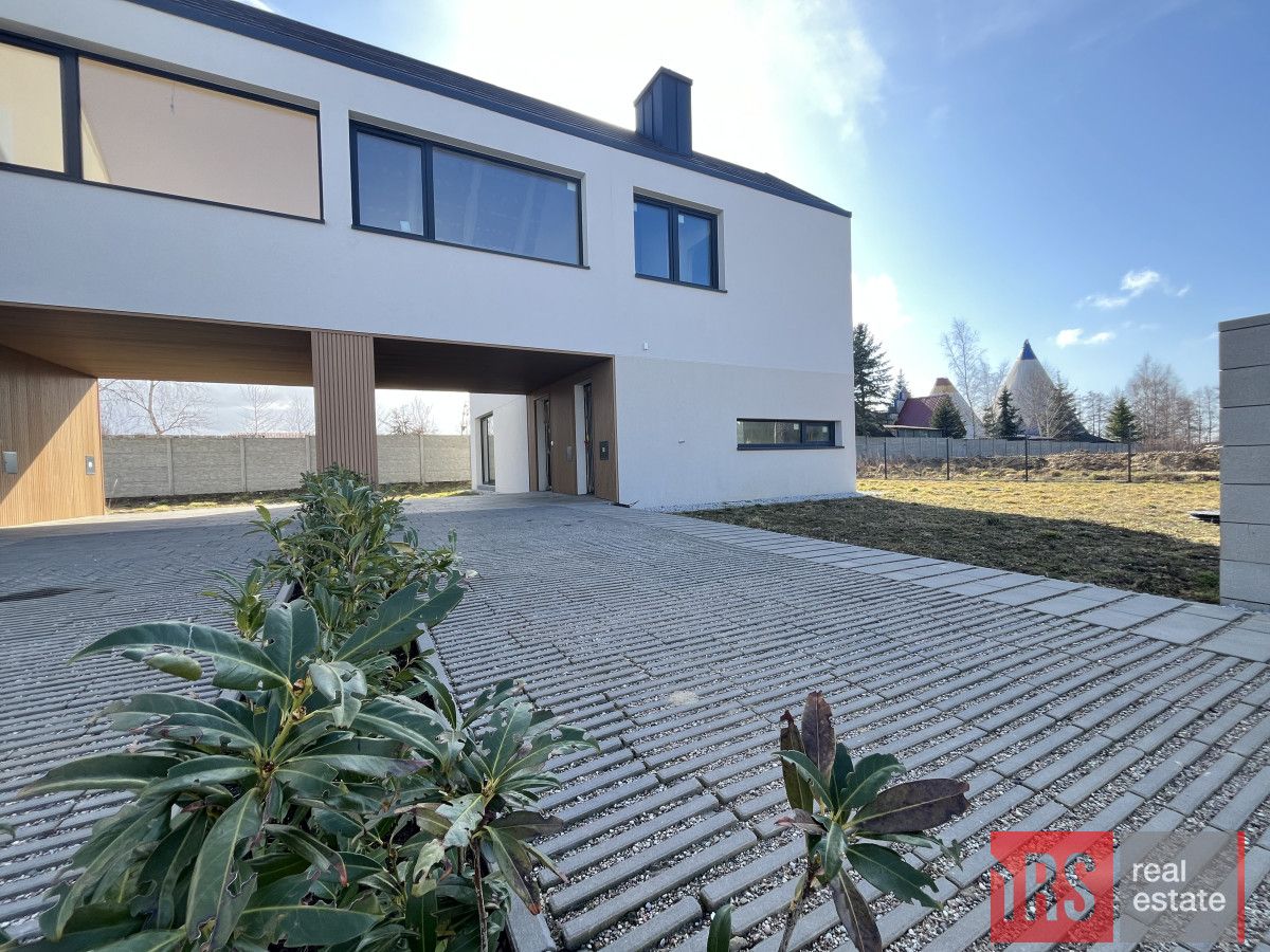 bliźniak, 5 pokoi Kołobrzeg. Zdjęcie 3