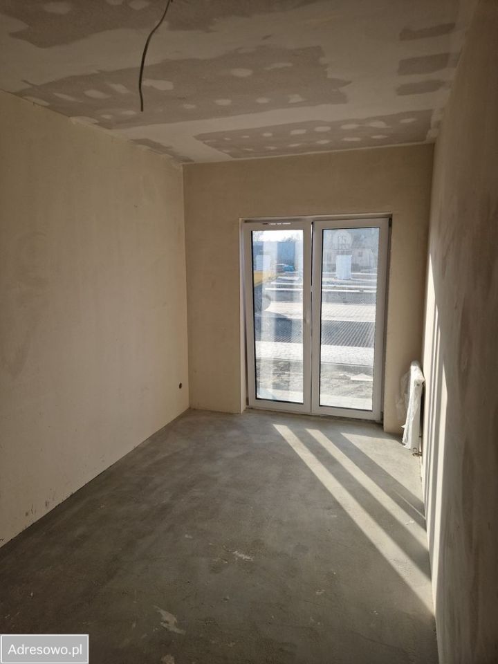 Mieszkanie 3-pokojowe Rudna Mała. Zdjęcie 15