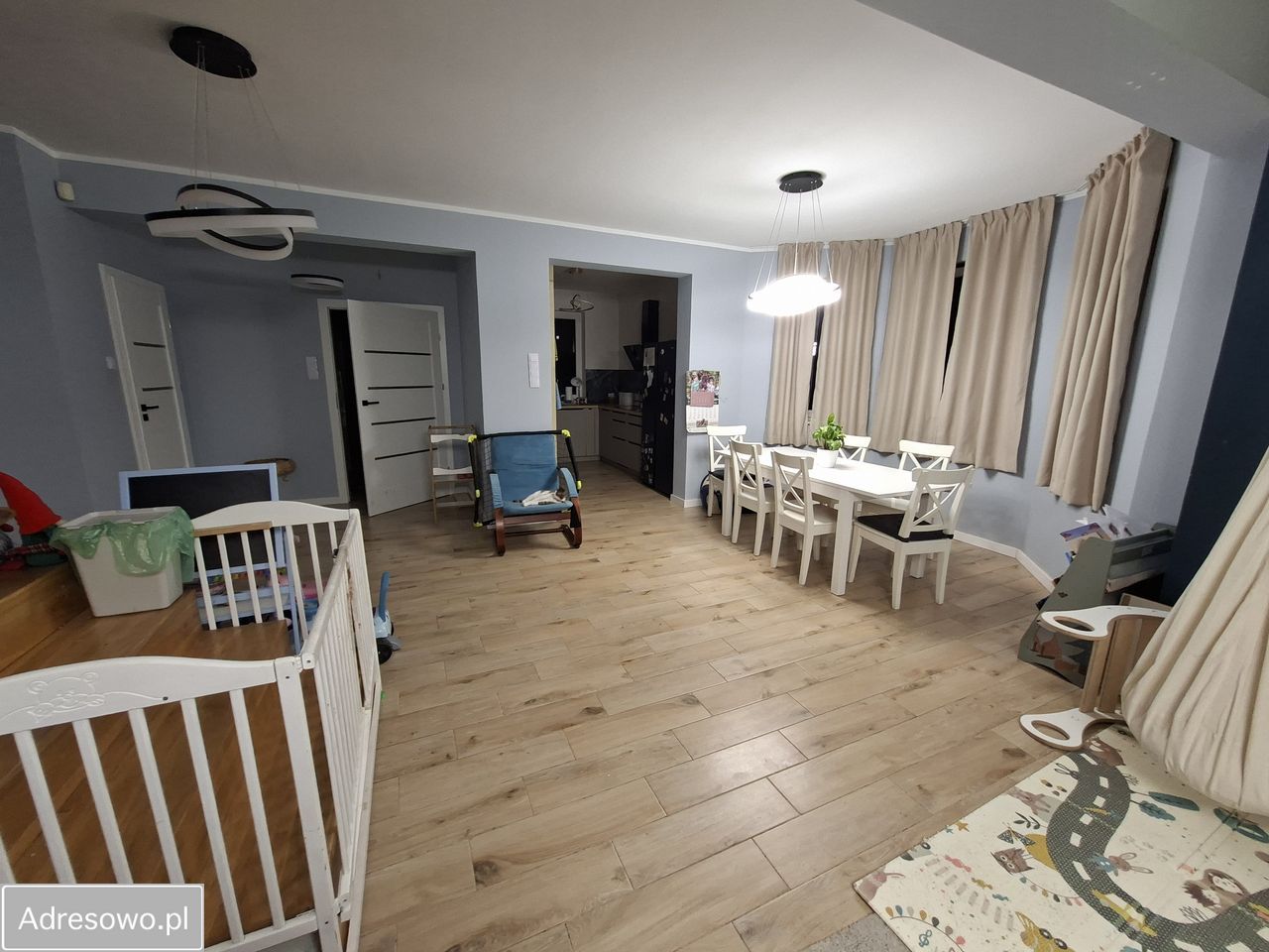 dom wolnostojący, 6 pokoi Chełmica Mała. Zdjęcie 7