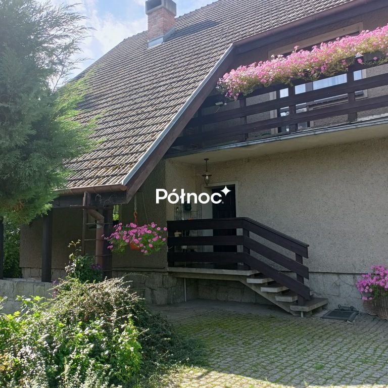 dom wolnostojący Jelenia Góra Cieplice Śląskie-Zdrój, ul. Ludwika Hirszfelda. Zdjęcie 13