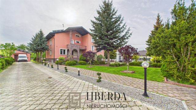 dom wolnostojący, 8 pokoi Kraśnik, ul. Jagiellońska. Zdjęcie 1