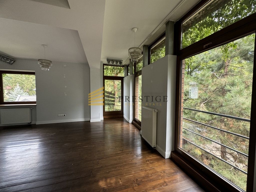 dom wolnostojący, 6 pokoi Milanówek. Zdjęcie 3