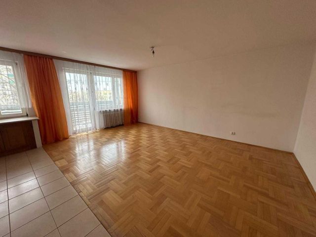 Mieszkanie 4-pokojowe Puławy Górna Niwa, ul. gen. Stefana Grota-Roweckiego. Zdjęcie 1