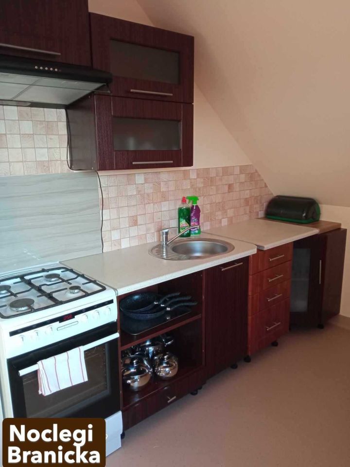 dom wolnostojący, 6 pokoi Kraków Nowa Huta, ul. Branicka. Zdjęcie 3