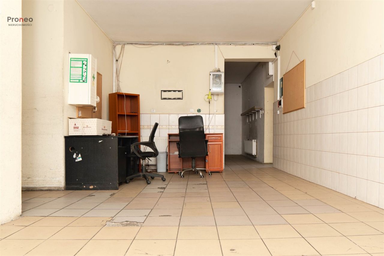 Lokal Ceków-Kolonia. Zdjęcie 12