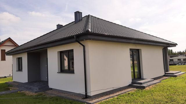 dom wolnostojący, 4 pokoje Potrzanowo Włókna, ul. Włókna. Zdjęcie 1