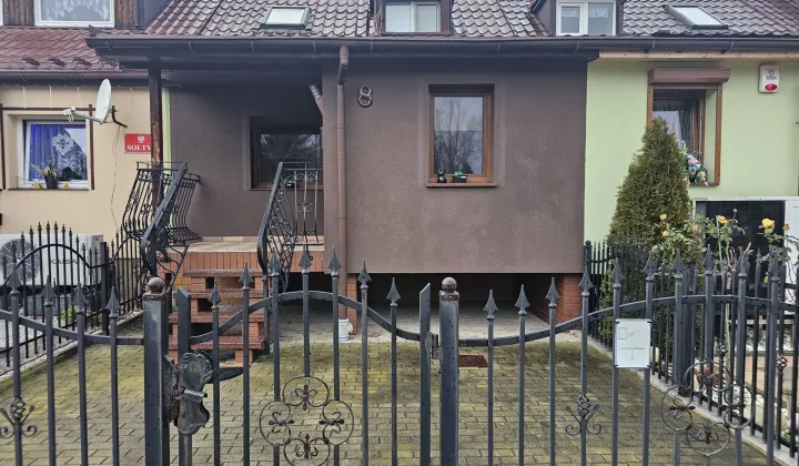 dom szeregowy, 4 pokoje Porajów