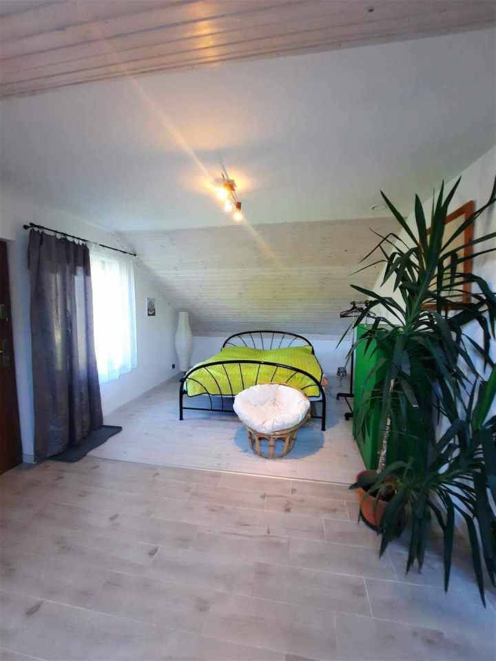 dom wolnostojący, 7 pokoi Kochlice, ul. Miła. Zdjęcie 5