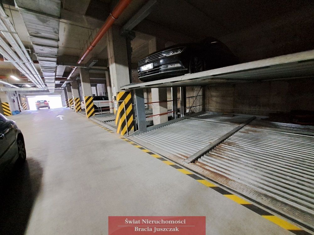 Garaż/miejsce parkingowe Wrocław Huby, ul. Jesionowa. Zdjęcie 2