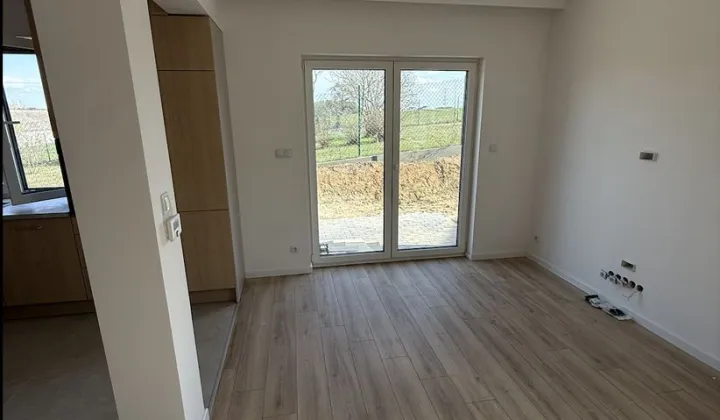 bliźniak, 4 pokoje Kamionki, ul. Osiedlowa