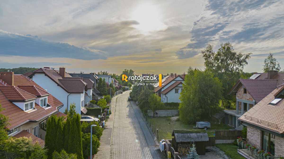 bliźniak, 6 pokoi Gdańsk Kiełpino Górne. Zdjęcie 22
