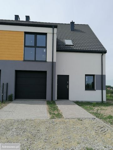 bliźniak, 5 pokoi Domaszczyn, ul. Wierzbowa. Zdjęcie 1