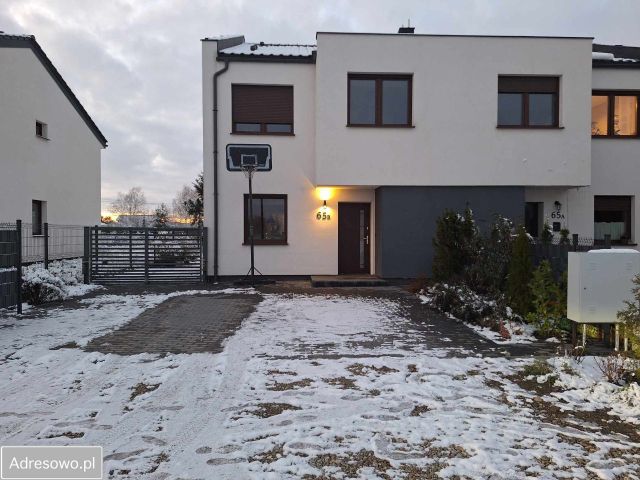 bliźniak, 4 pokoje Kiekrz, ul. Poznańska. Zdjęcie 1