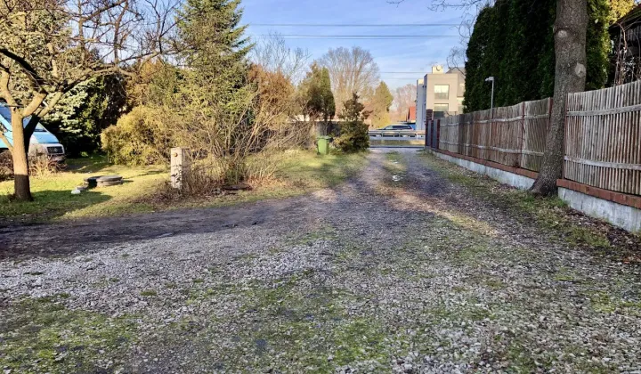 Działka budowlana Łomianki, ul. Kolejowa