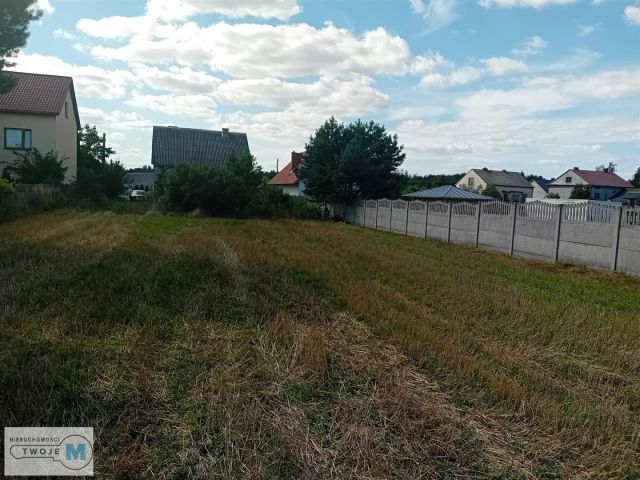 dom wolnostojący, 3 pokoje Daleszyce. Zdjęcie 16