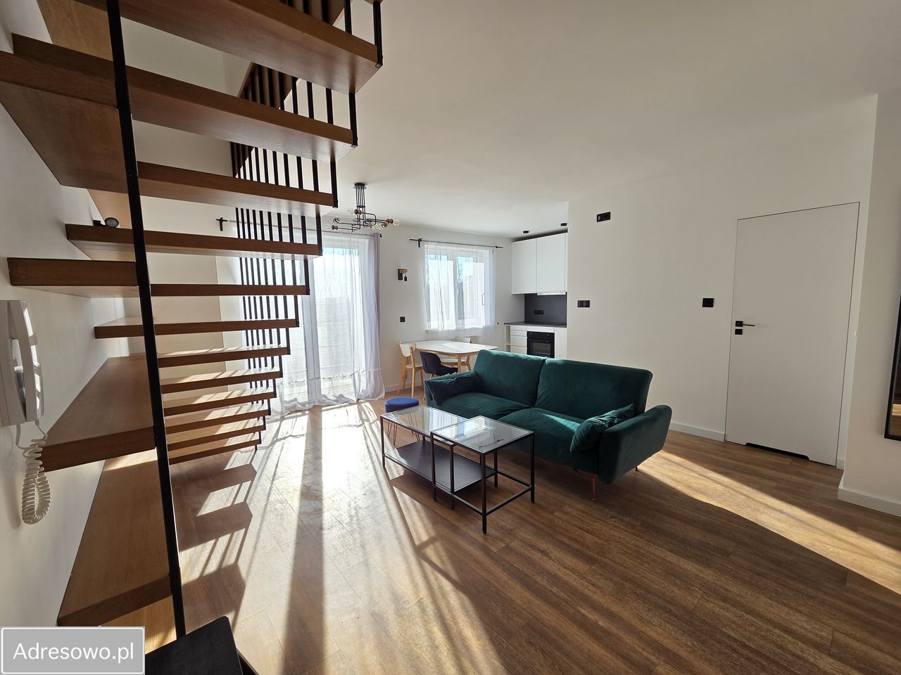 Mieszkanie 3-pokojowe Krzeptów. Zdjęcie 13