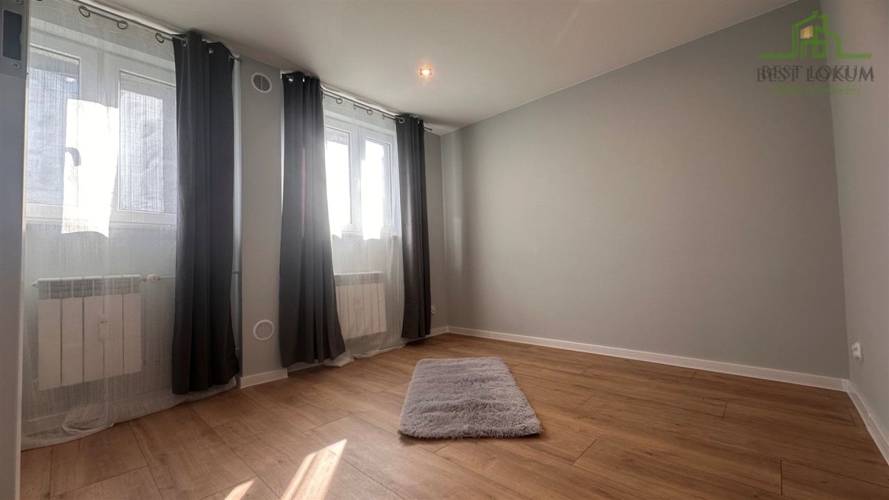 Mieszkanie 3-pokojowe Kielce Centrum, ul. bp. Czesława Kaczmarka. Zdjęcie 2