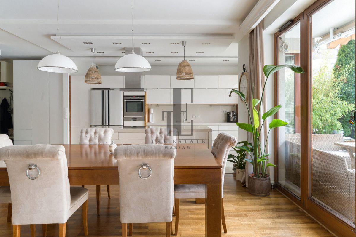 Mieszkanie 4-pokojowe Warszawa Wilanów, ul. Księdza Prymasa Augusta Hlonda. Zdjęcie 2