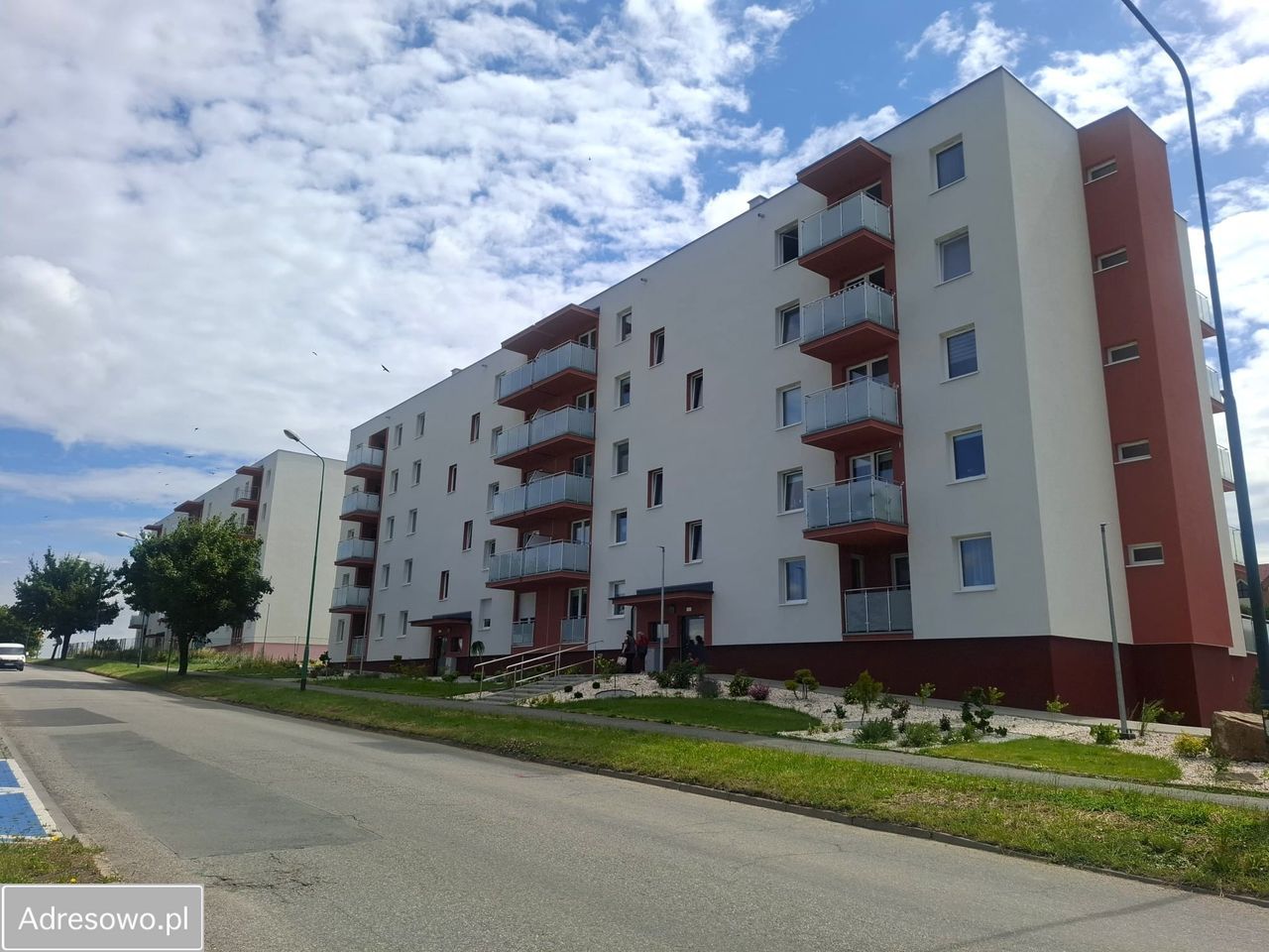 Mieszkanie 4-pokojowe Dzierżoniów, ul. Janusza Korczaka. Zdjęcie 3