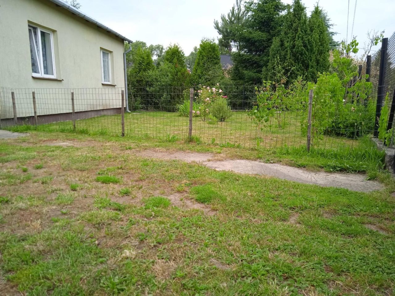 dom wolnostojący, 2 pokoje Dobre