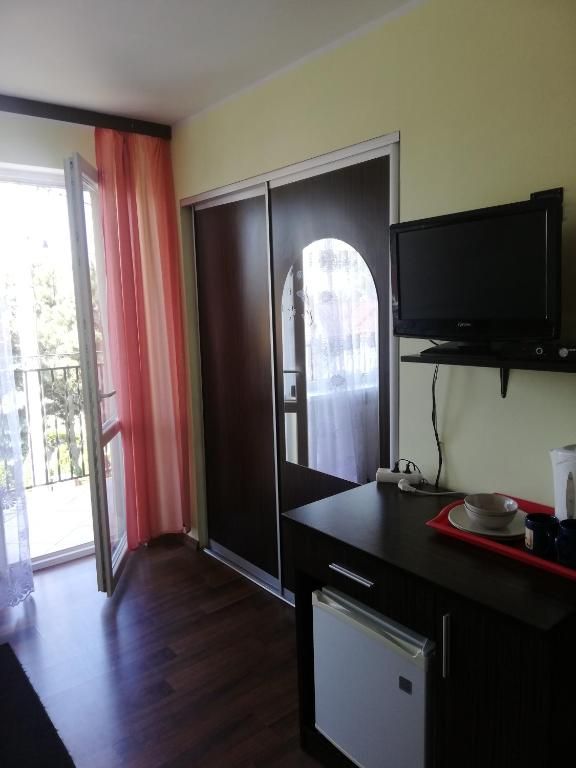 dom wolnostojący, 10 pokoi Kąty Rybackie, ul. Wczasowa. Zdjęcie 5