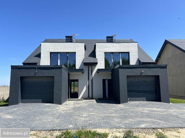 bliźniak, 4 pokoje Strzeżenice. Zdjęcie 1