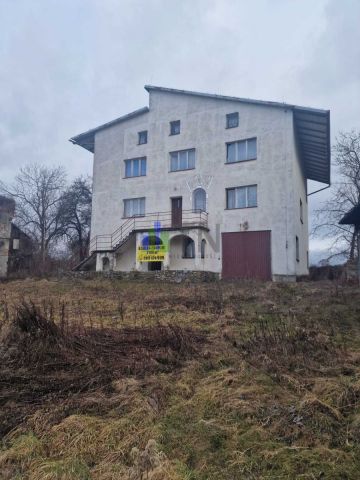 dom wolnostojący, 9 pokoi Ratowice. Zdjęcie 10