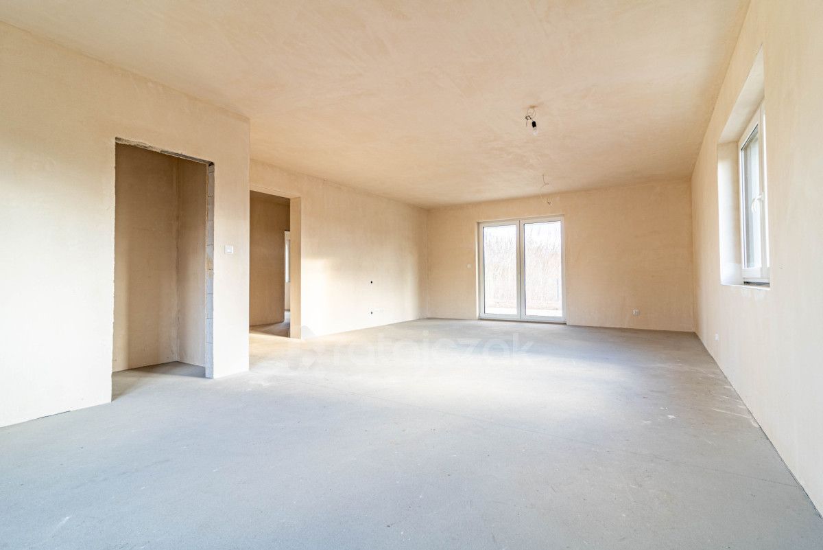 dom wolnostojący, 5 pokoi Kłodawa, ul. Słoneczna. Zdjęcie 12