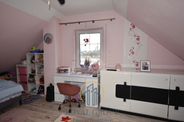 dom wolnostojący, 4 pokoje Nowy Orzechów. Zdjęcie 4