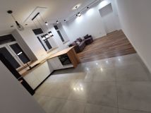 Mieszkanie 1-pokojowe Ostrowiec Świętokrzyski Huta, ul. Romualda Traugutta. Zdjęcie 1