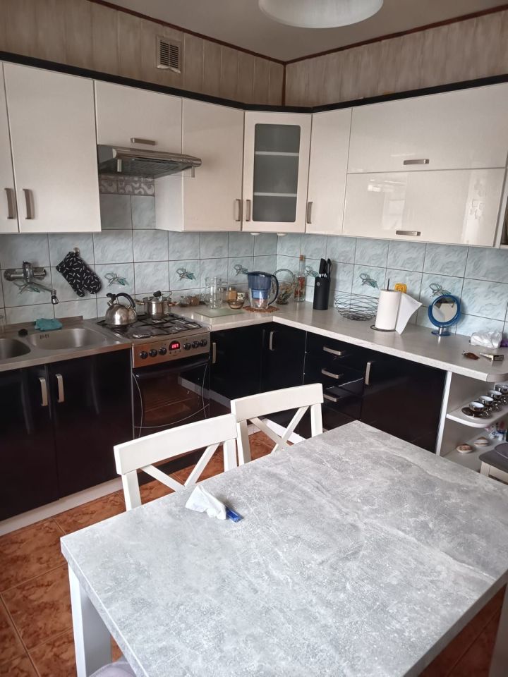 Mieszkanie 3-pokojowe Pinka. Zdjęcie 2