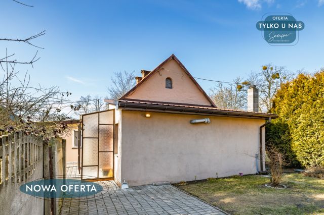 dom wolnostojący, 2 pokoje Morawki. Zdjęcie 23