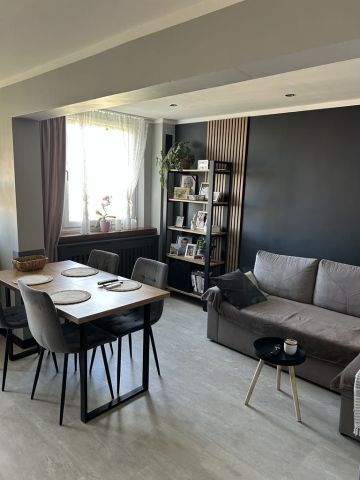 Mieszkanie 4-pokojowe Pyskowice, ul. Szopena. Zdjęcie 1