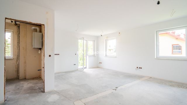 Mieszkanie 5-pokojowe Kraków Podgórze, ul. Myśliwska. Zdjęcie 1