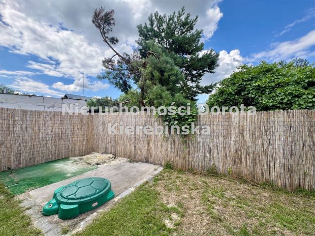 dom wolnostojący, 3 pokoje Tomaszów Mazowiecki, ul. Niska. Zdjęcie 3