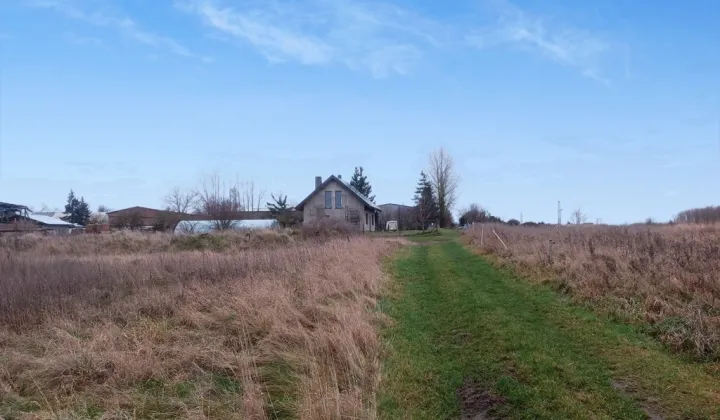 Działka inwestycyjna Wąwelnica