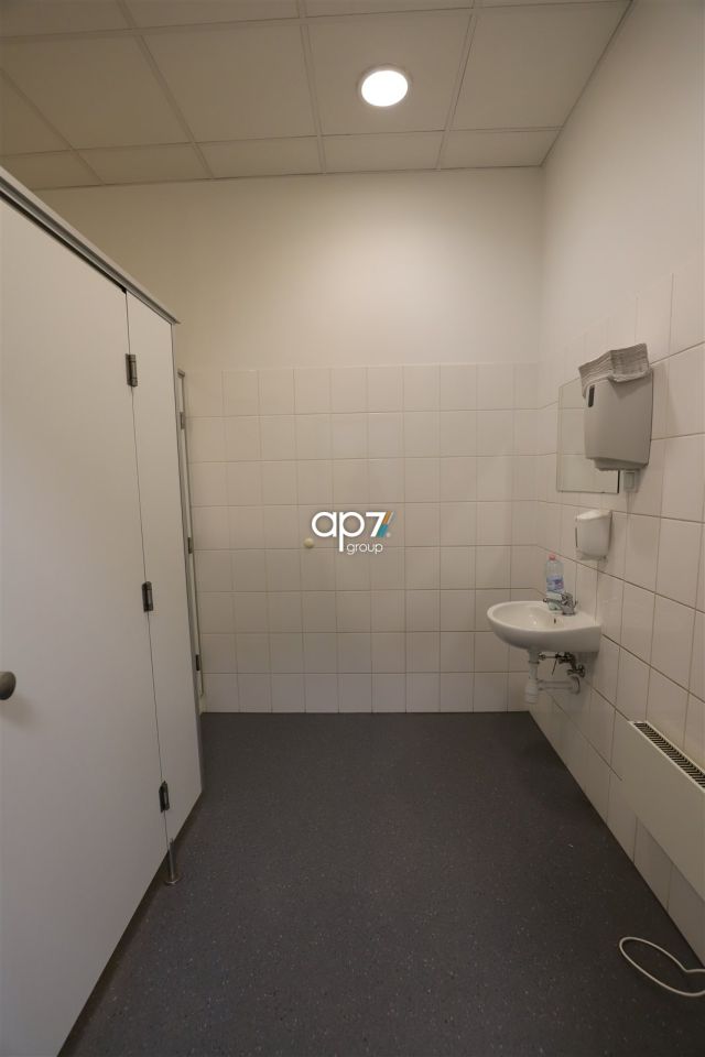 Hala/magazyn Kraków Czyżyny. Zdjęcie 5