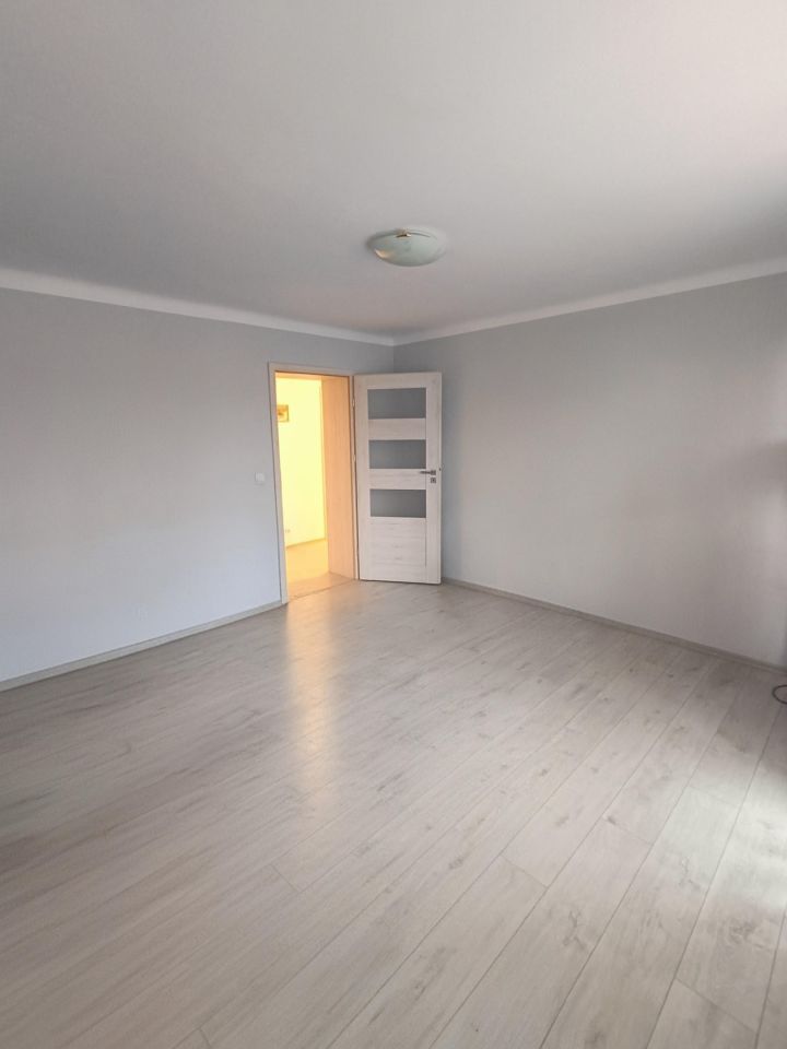 Mieszkanie 3-pokojowe Świdnik Centrum, ul. 3 Maja. Zdjęcie 5